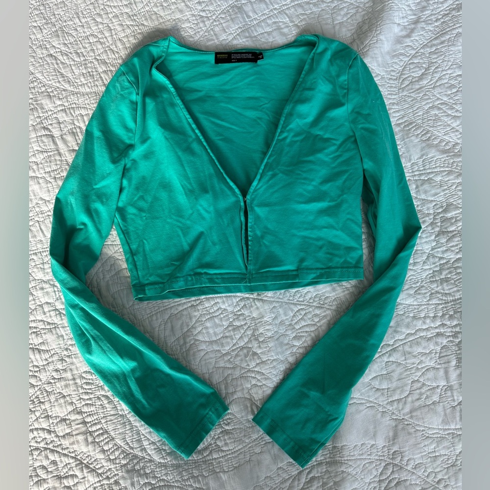 Finesse Teal Open-front Crop Too
